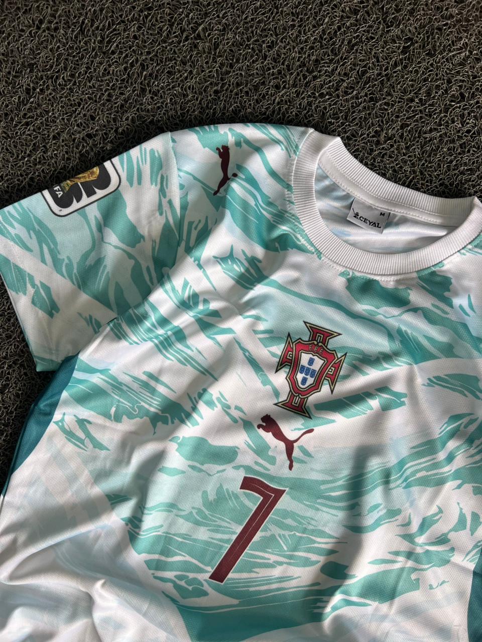 Portugal 2025 Special Edition Jersey – Cristiano Ronaldo #7 | White & Mint Green