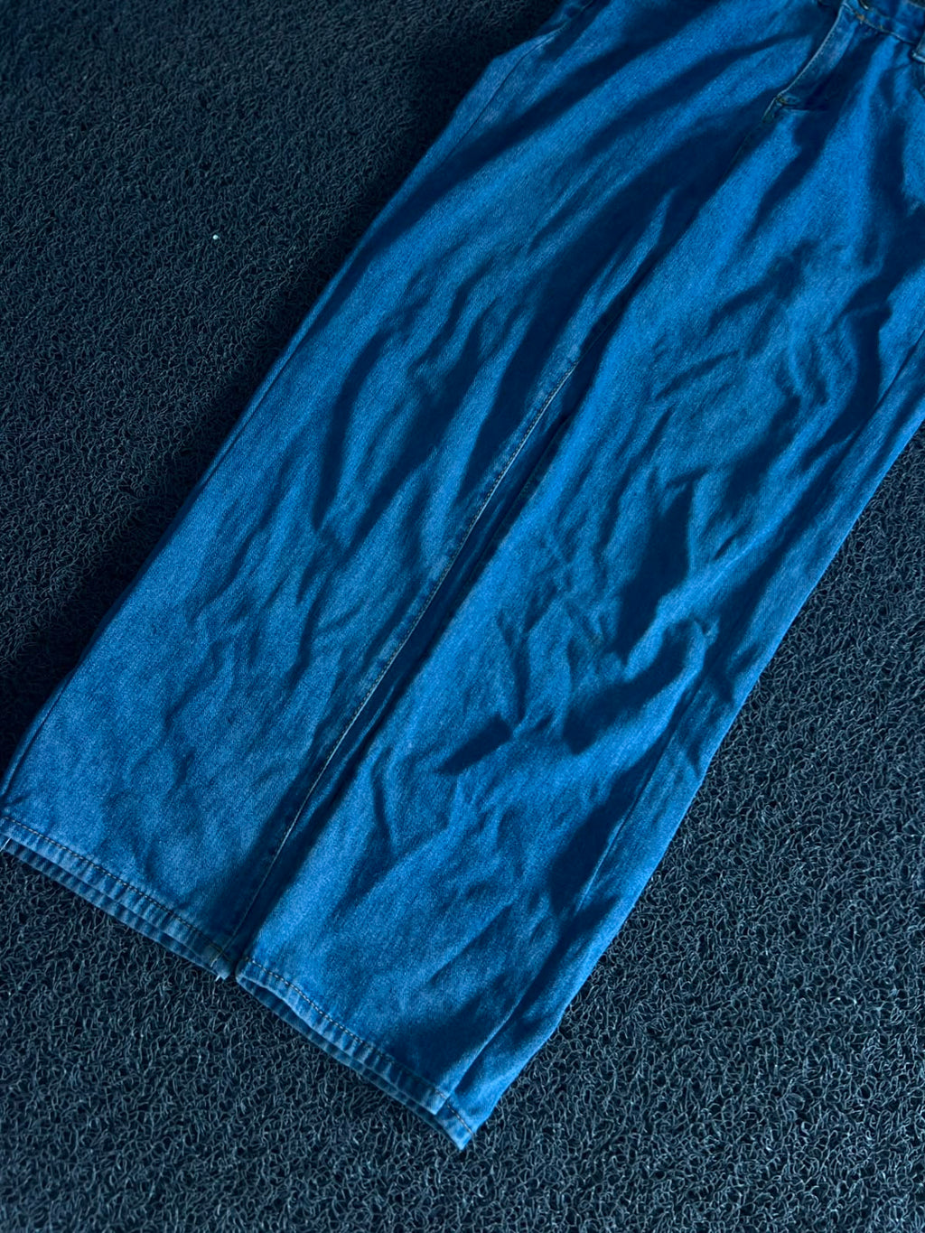 Vintage Blue Wide-Leg Denim Jeans | High-Waist Relaxed Fit | Thrifted