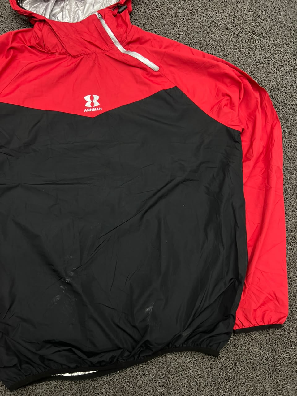 Vintage Annmah Red & Black Half-Zip Hooded Windbreaker Jacket