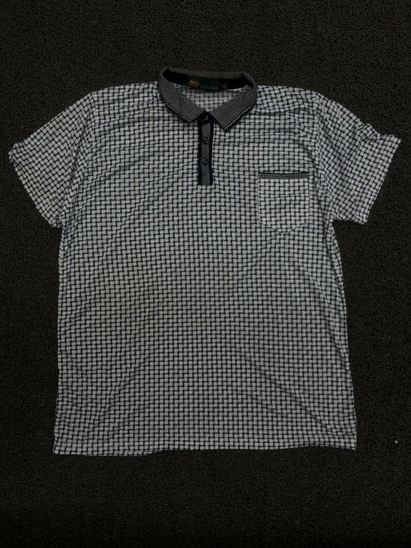 Checkered Pattern Polo T-Shirt with Contrast Collar & Chest Pocket