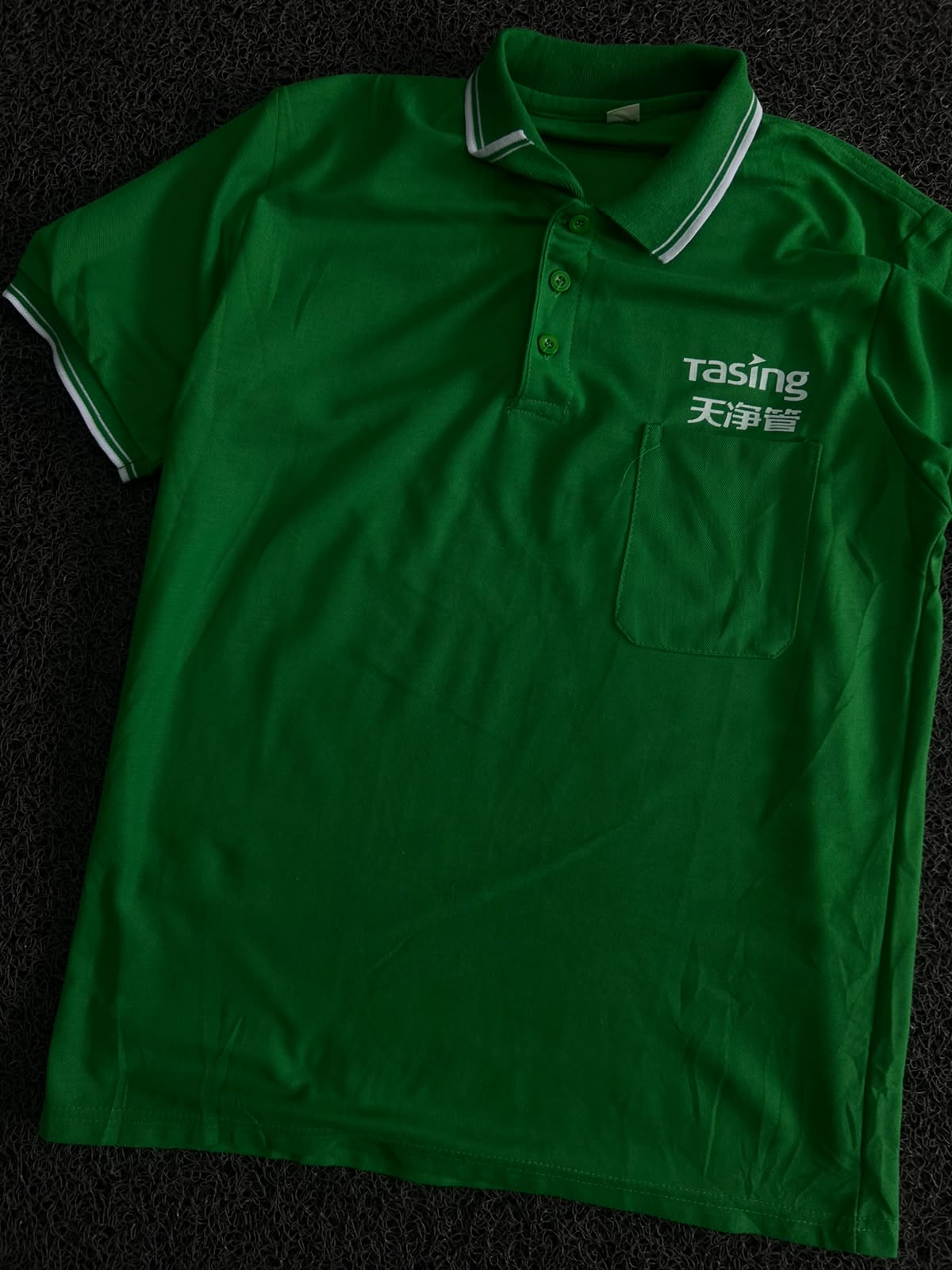 Green Contrast Collar Polo T-Shirt with Chest Pocket