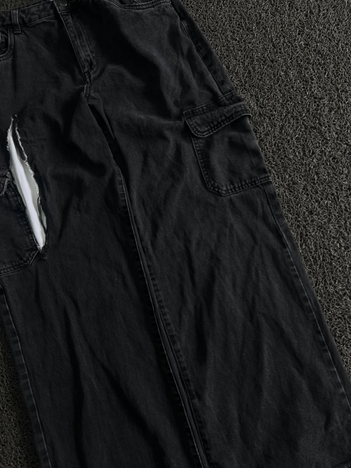 Vintage Black Cargo Wide Leg Jeans – Thrift