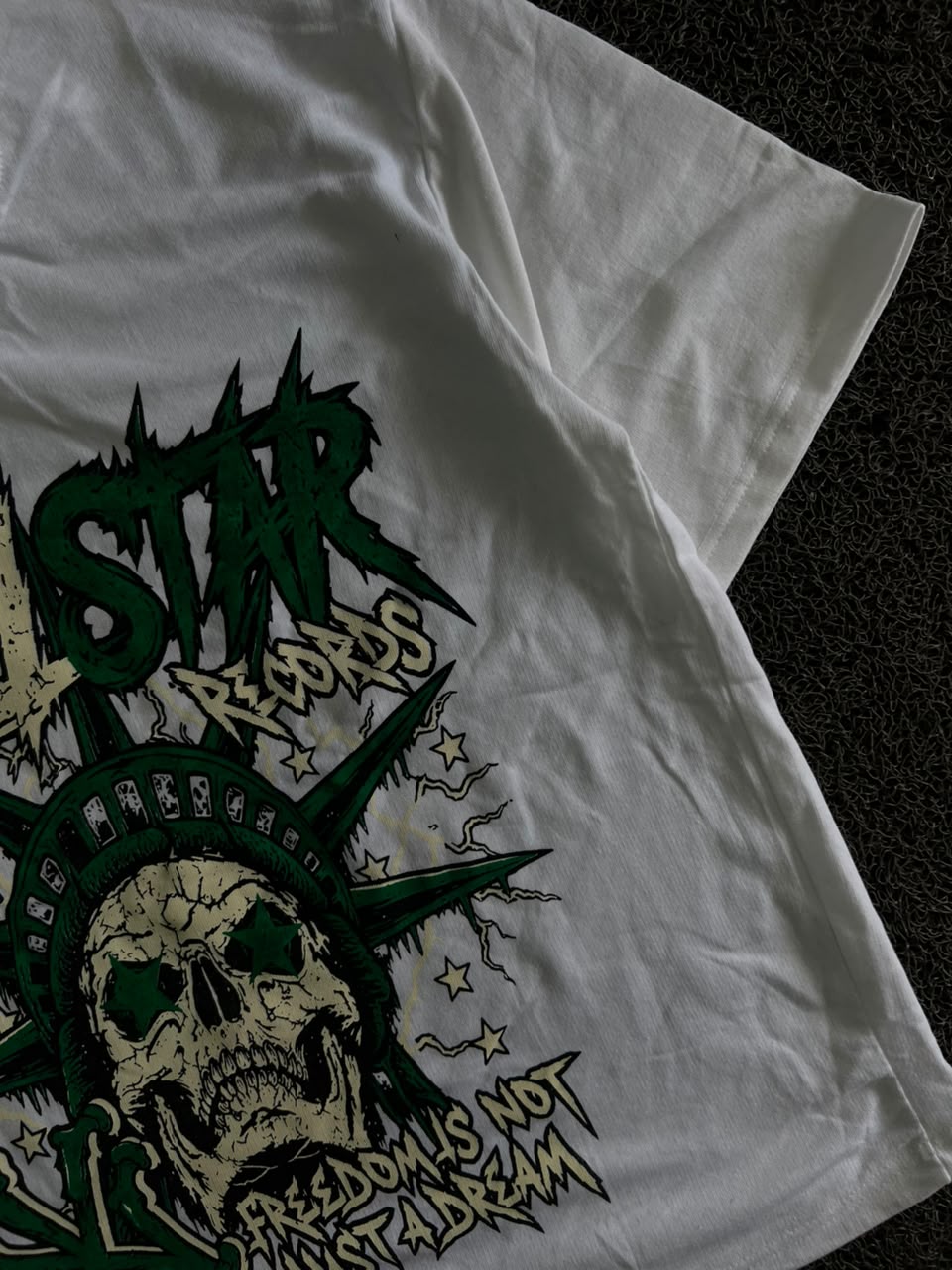 White Hellstar Records Skull Graphic Print Oversized T-Shirt