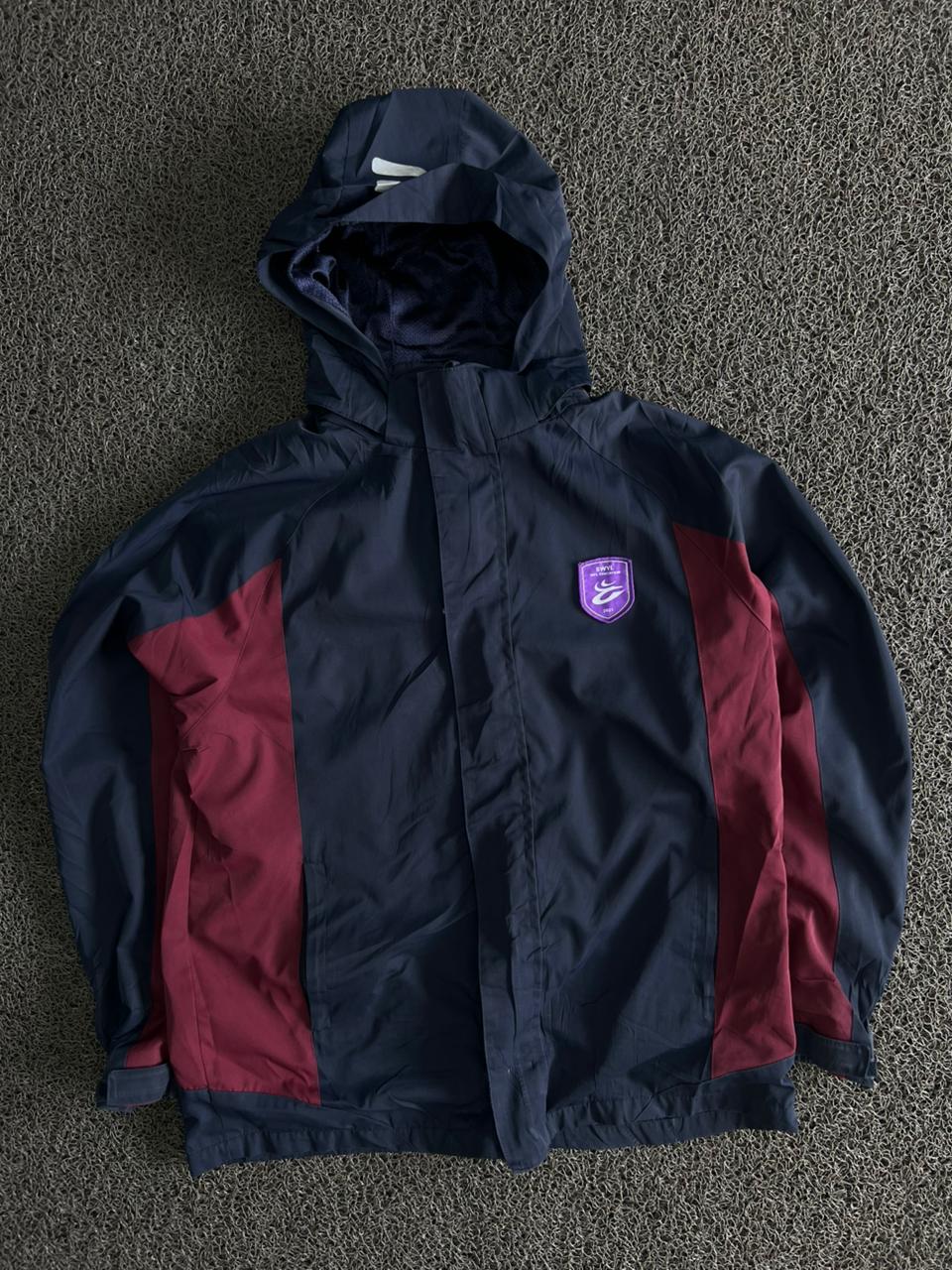 Hooded Windbreaker Jacket – Lightweight Zip-Up Outdoor Jacket