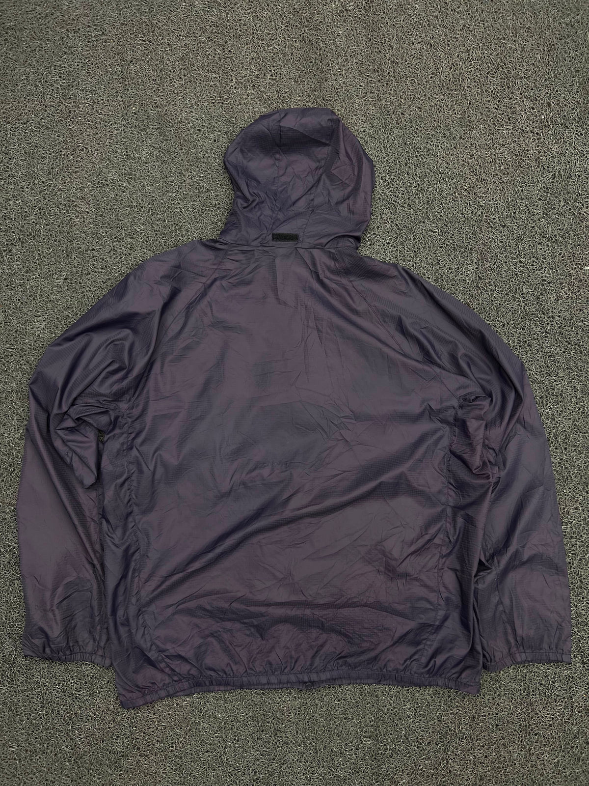 Hooded Outdoor Windbreaker Jacket – Lightweight Full-Zip Waterproof Style