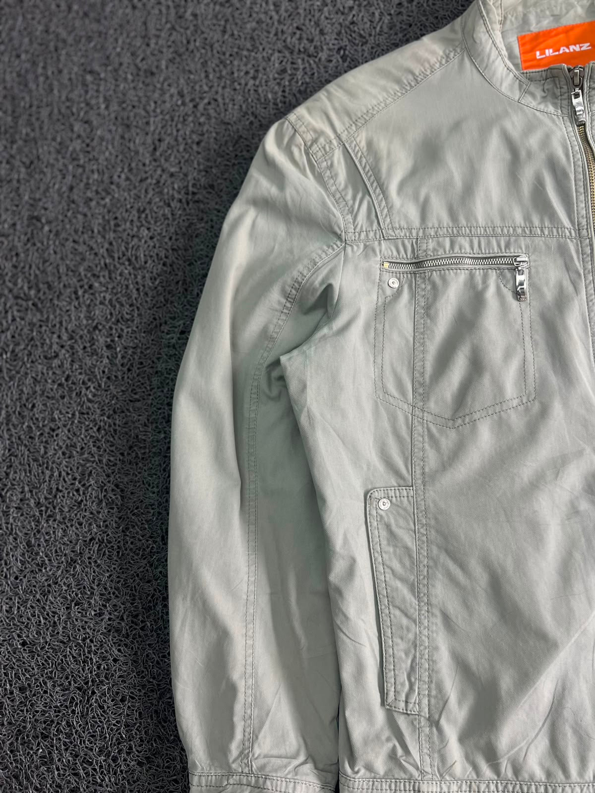 Full Zip Utility Jacket – Casual Lightweight Stand Collar Coat ⚠️ Small Stain