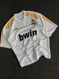 Real Madrid 2010–11 Home Jersey – Karim Benzema #9 | White & Gold Retro Football Five Sleeve Jersey