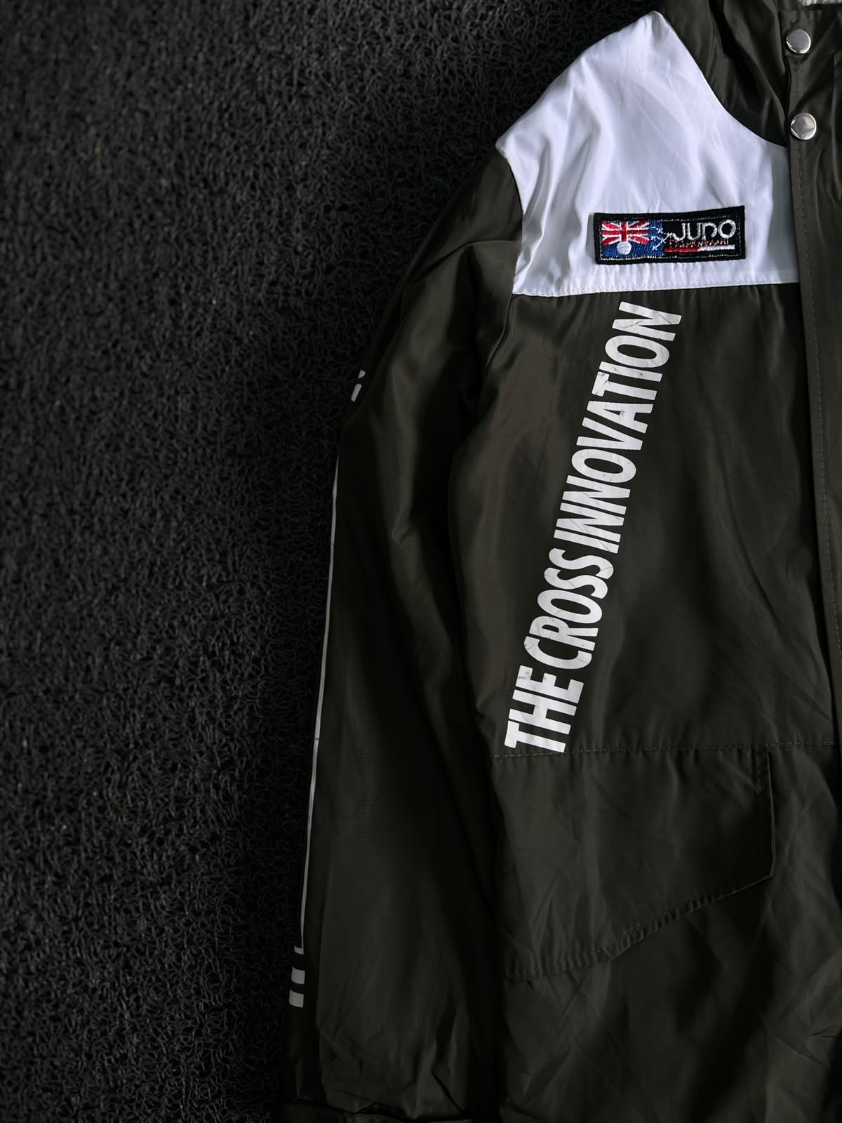 Hooded Windbreaker Jacket – Lightweight Casual Streetwear
