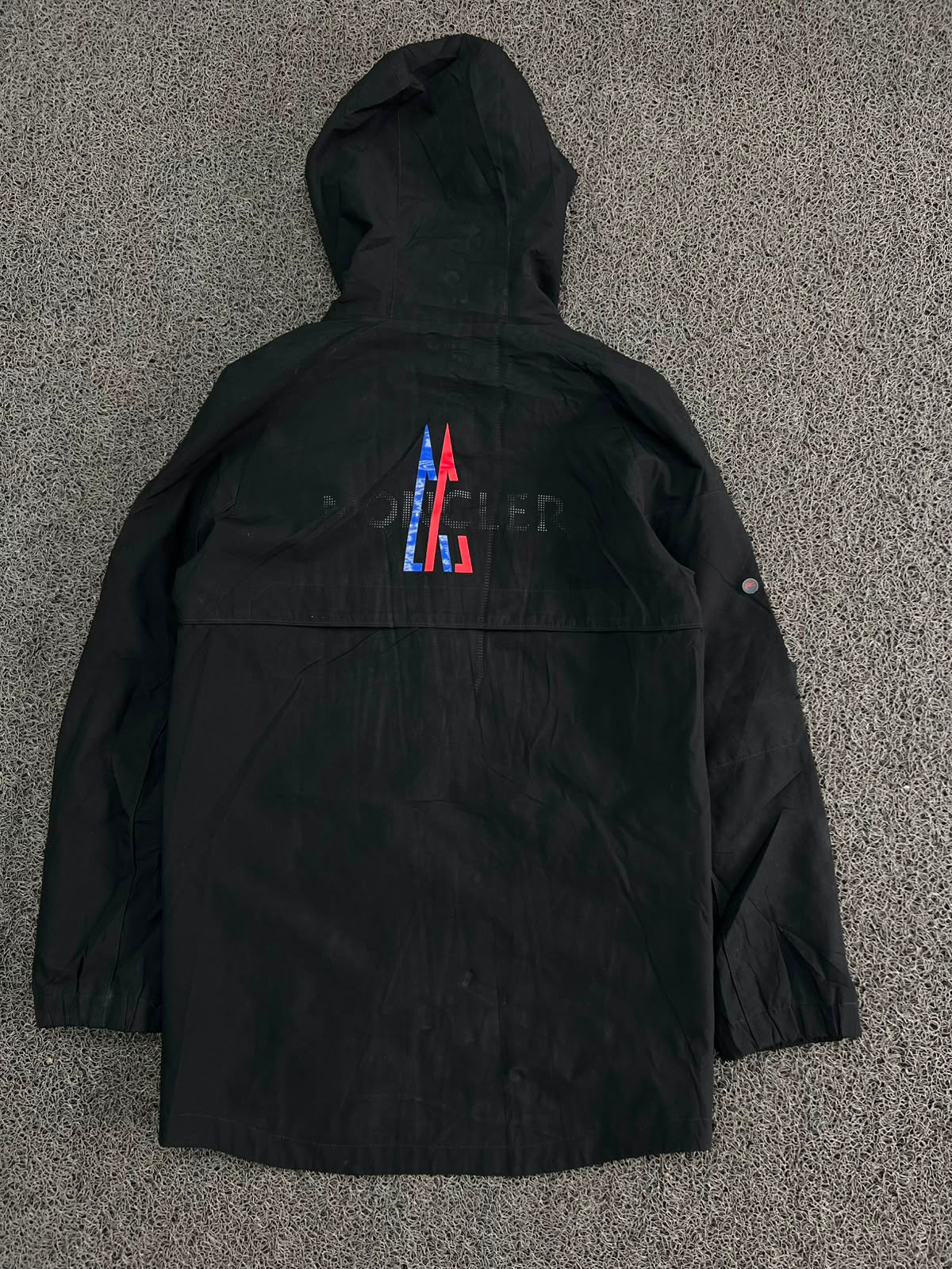 Black Hooded Utility Parka Jacket – Full Zip Outdoor Windbreaker⚠️ Small Damage