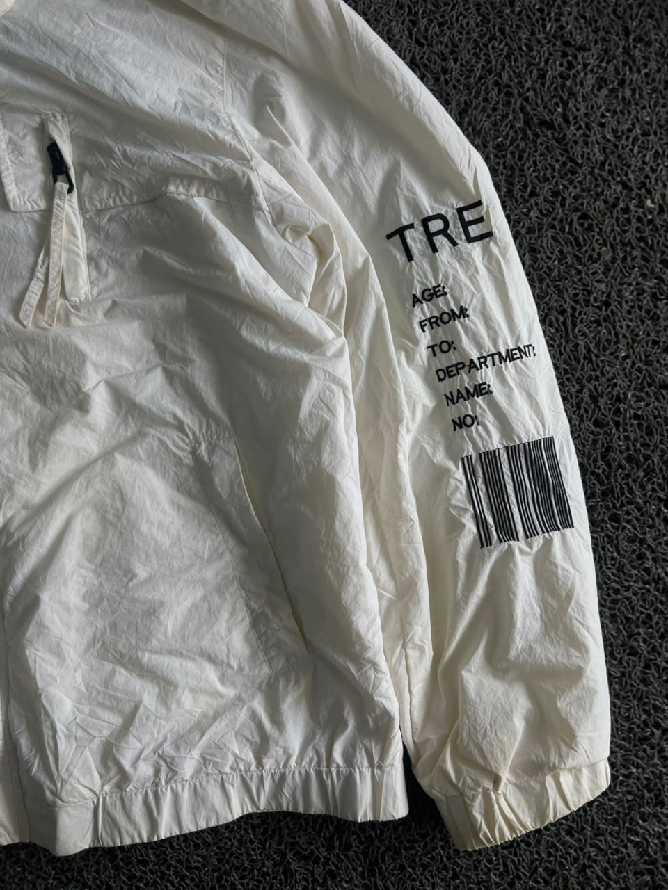 White Streetwear Hooded Jacket –⚠️ Minor Stain | Full Zip
