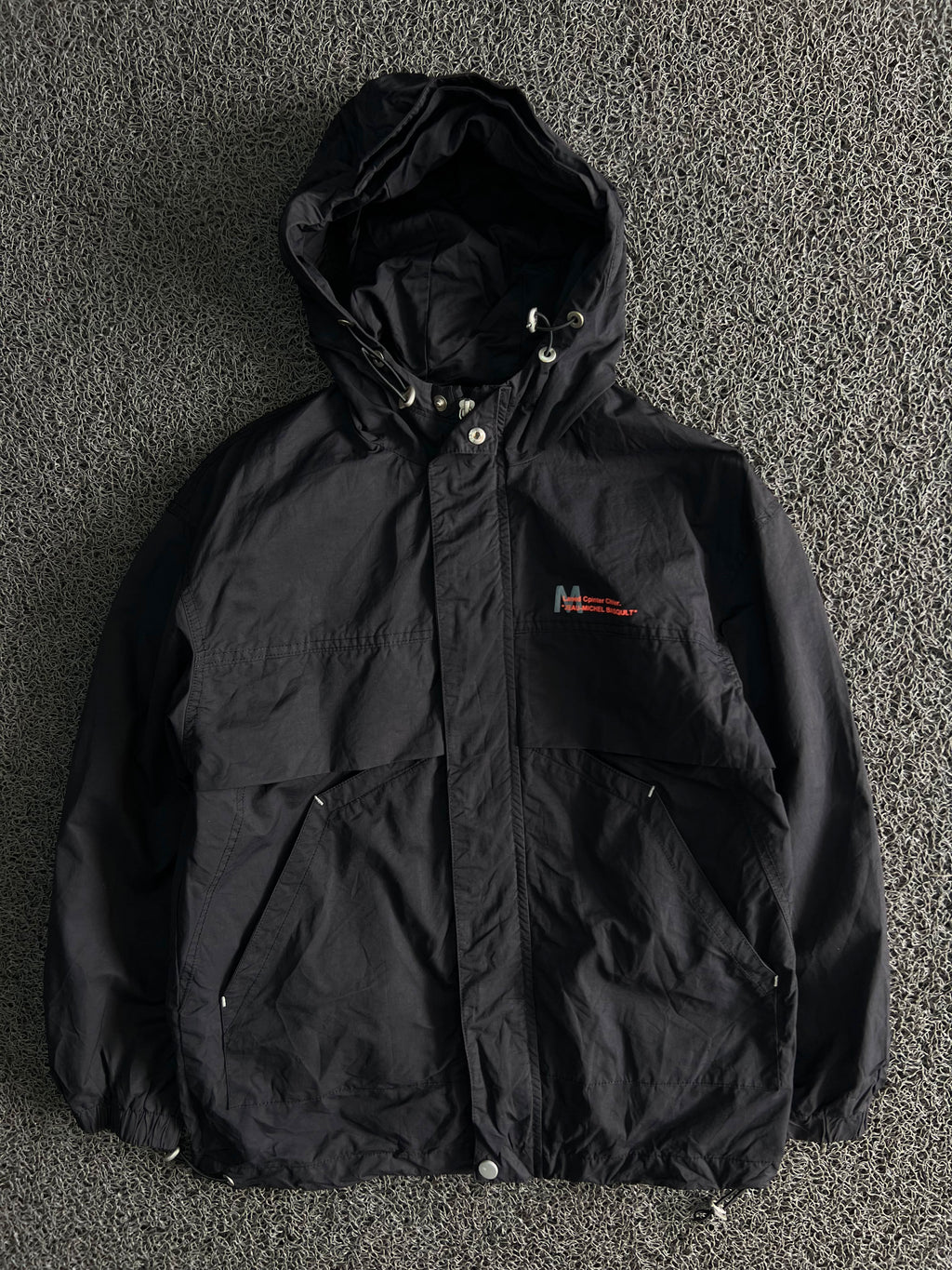 Black Hooded Outdoor Windbreaker Jacket – Lightweight Utility Zip-Up