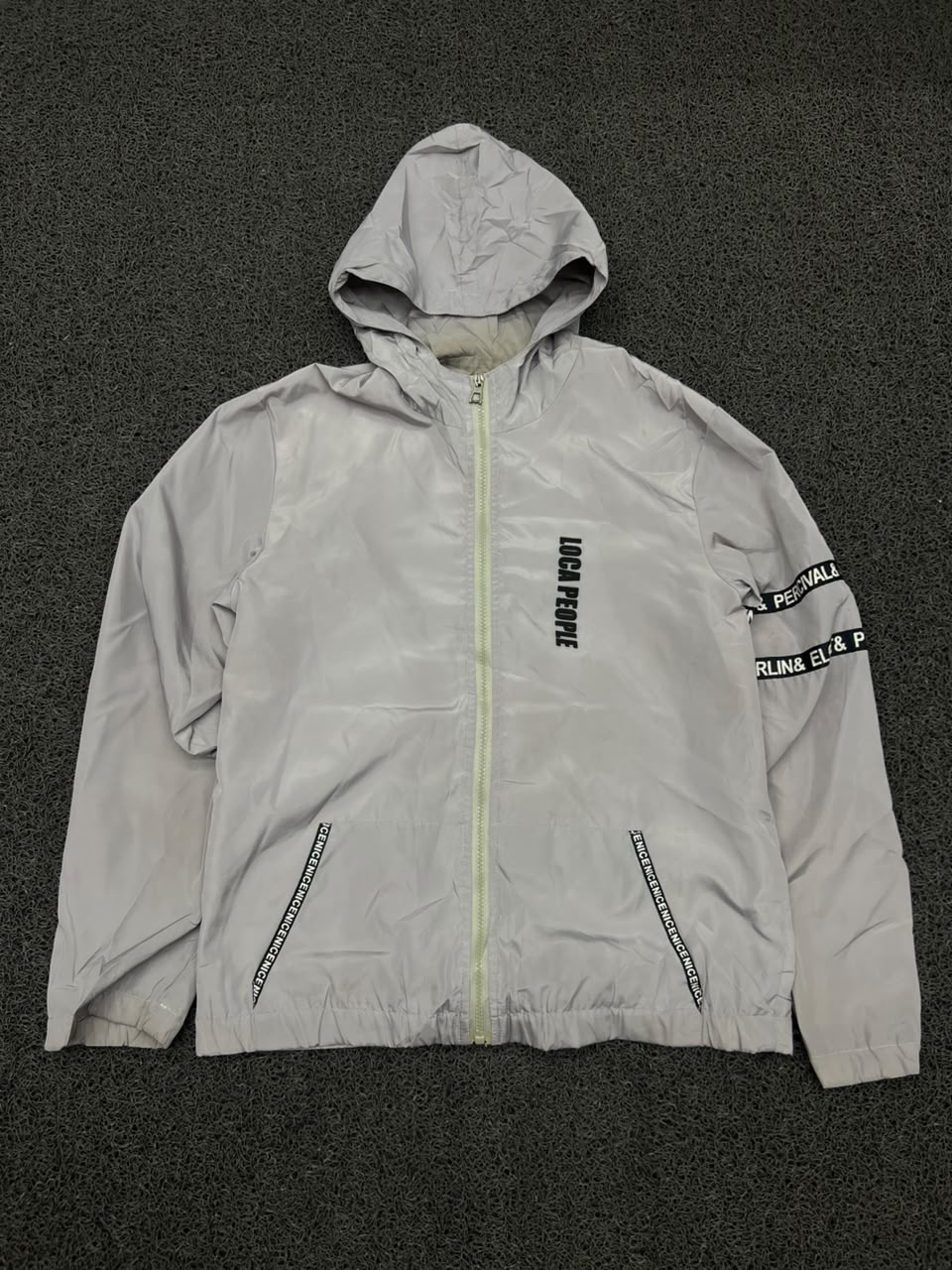 Grey Hooded Windbreaker Jacket – Full Zip Lightweight Streetwear