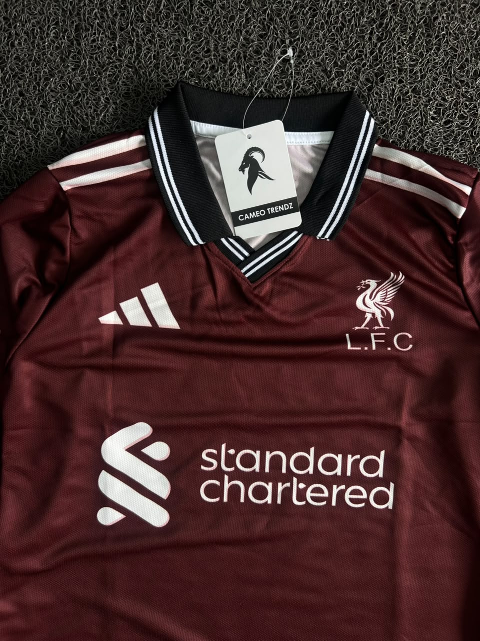 Liverpool FC 2024/25 Home Jersey – Mohamed Salah #11 – Long Sleeve | Maroon Football Jersey