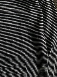 Fine-Striped Long-Sleeve T-Shirt – Casual Basic Style