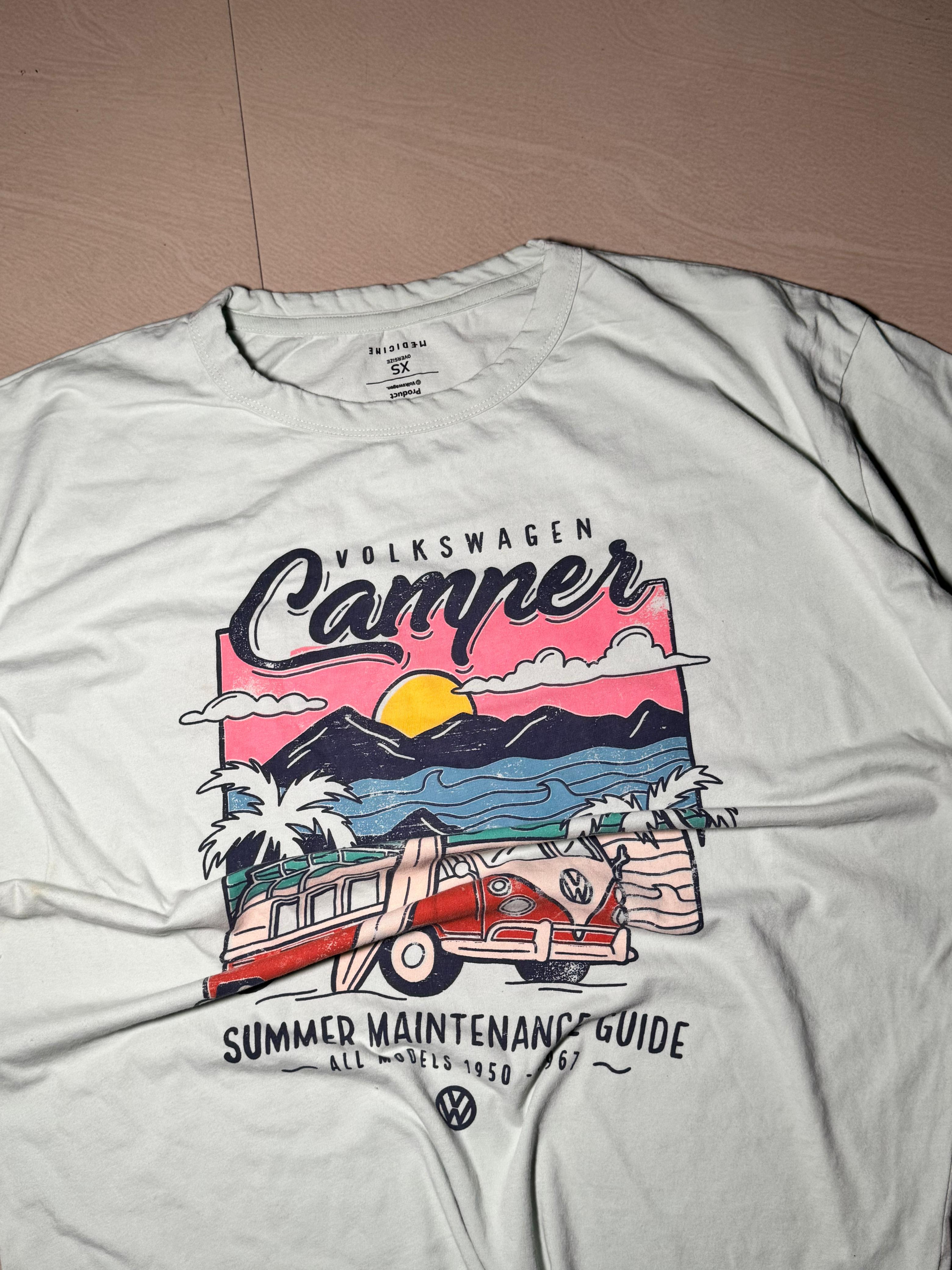 Volkswagen Camper Graphic T-Shirt Retro Summer Beach Van Tee