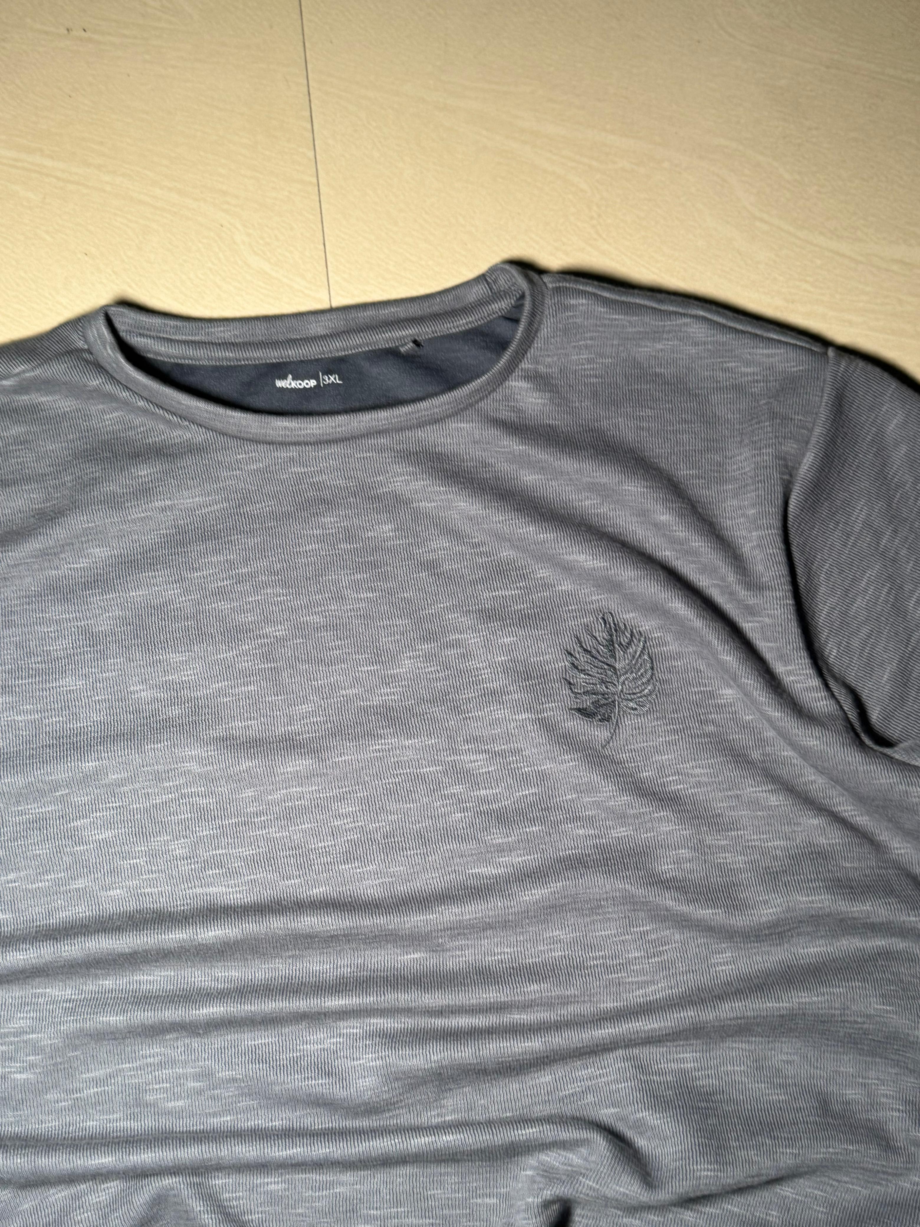Vintage Mercedes-Benz AMG Back Logo Graphic T-Shirt