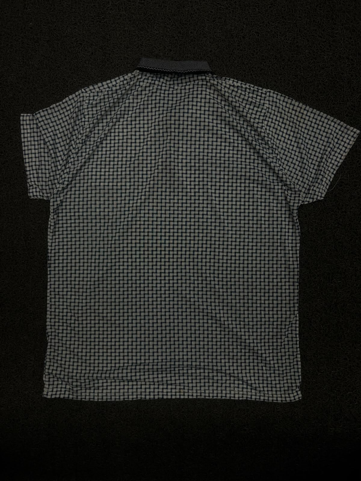 Checkered Pattern Polo T-Shirt with Contrast Collar & Chest Pocket