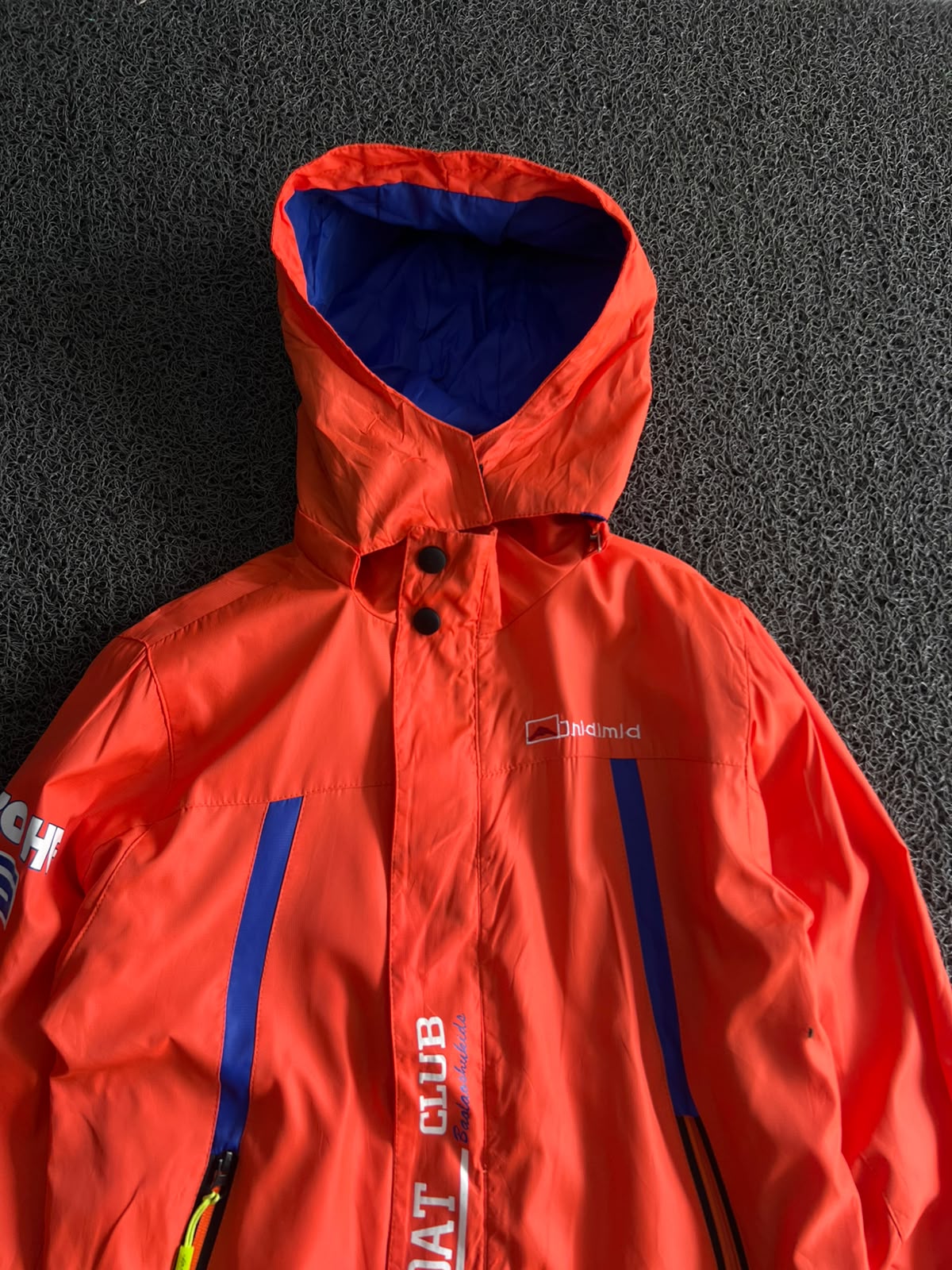 Red & Blue Hooded Windbreaker Jacket – Lightweight Outdoor Shell