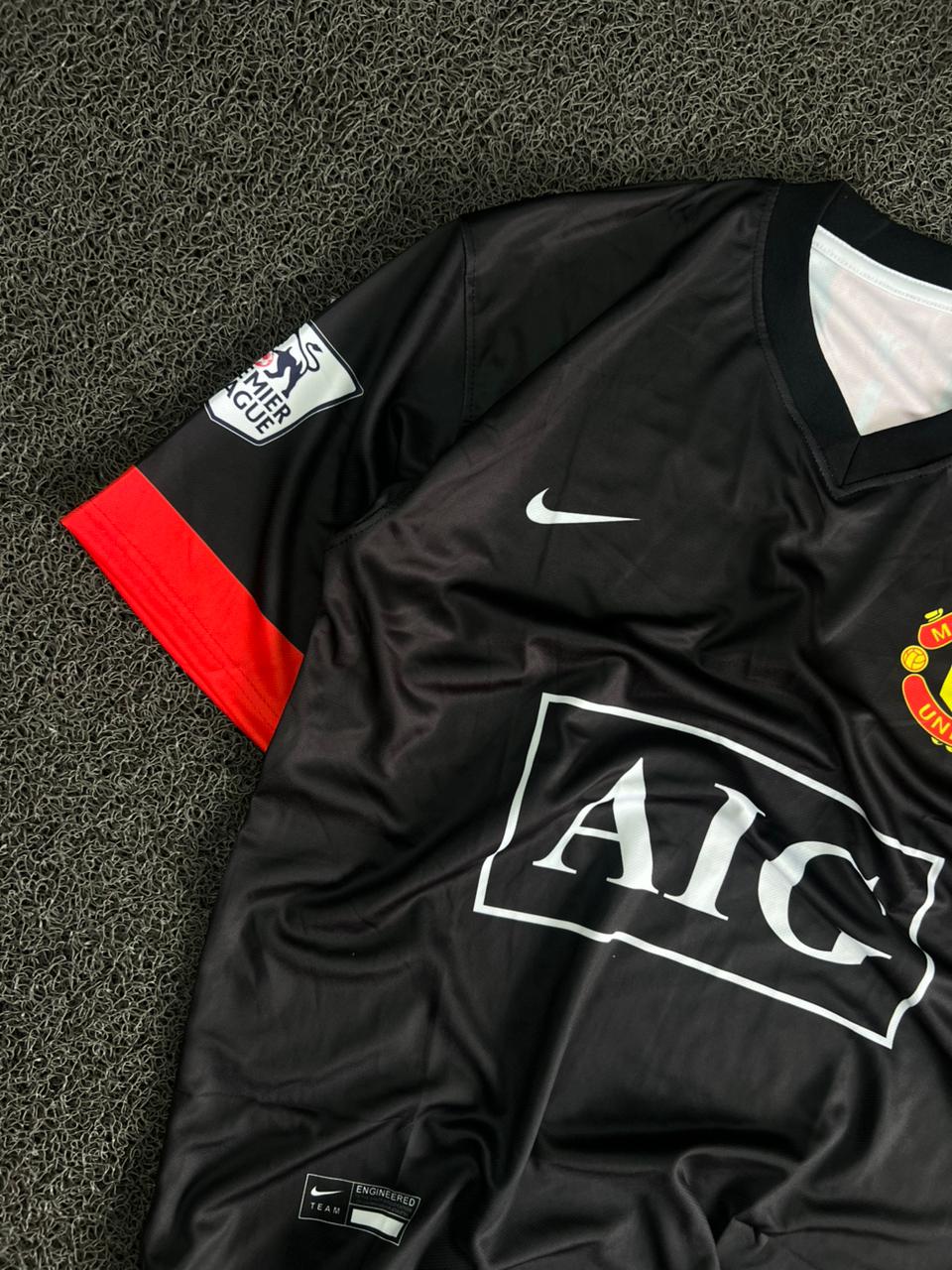 Manchester United 2009/10 Black Away Jersey – Ronaldo #7 Retro Edition