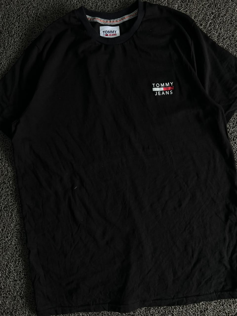 Tommy Jeans Black Logo Crew Neck T-Shirt | Men's Casual Cotton Tee