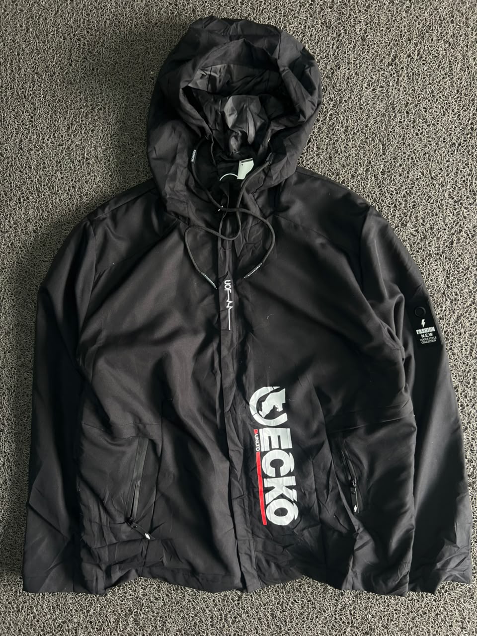 Vintage ECKO Black Hooded Windbreaker Jacket