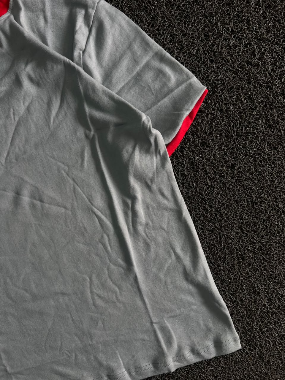 T-Shirt with Red Contrast Collar & Sleeve Trim