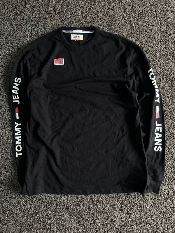 Tommy Jeans Black Long Sleeve Logo T-Shirt – Sleeve Print Crew Neck Casual Tee