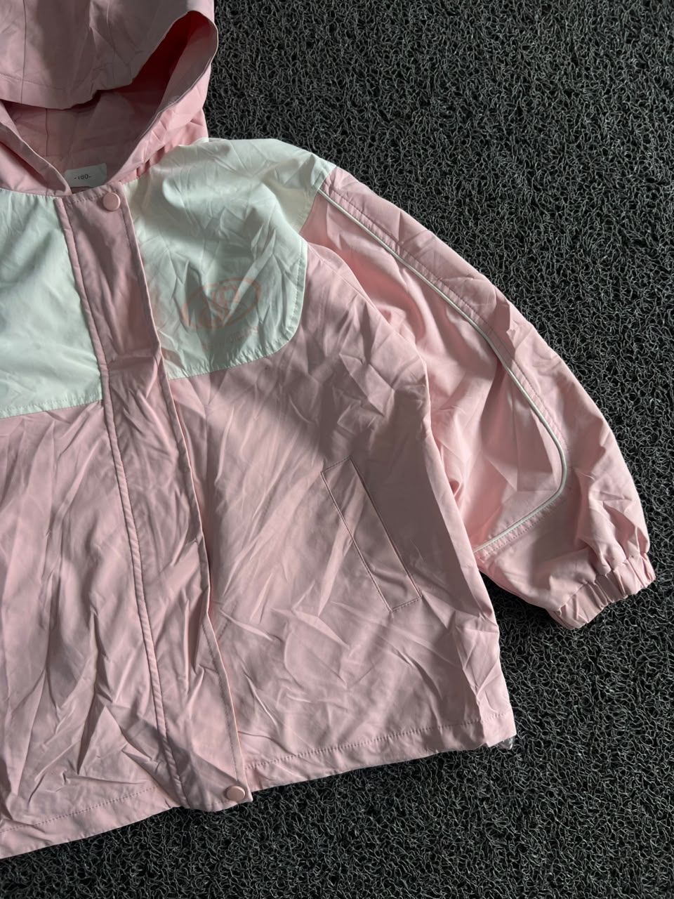Lightweight Hooded Zip-Up Jacket