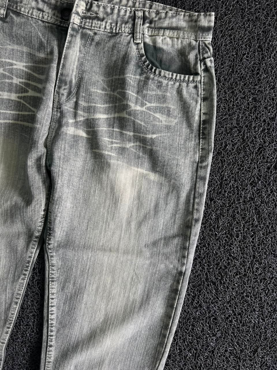 Men's Vintage Washed Grey Straight Fit Denim Jeans
