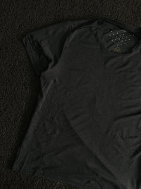 Adidas Performance T-Shirt with Subtle Logo – Athletic Tee