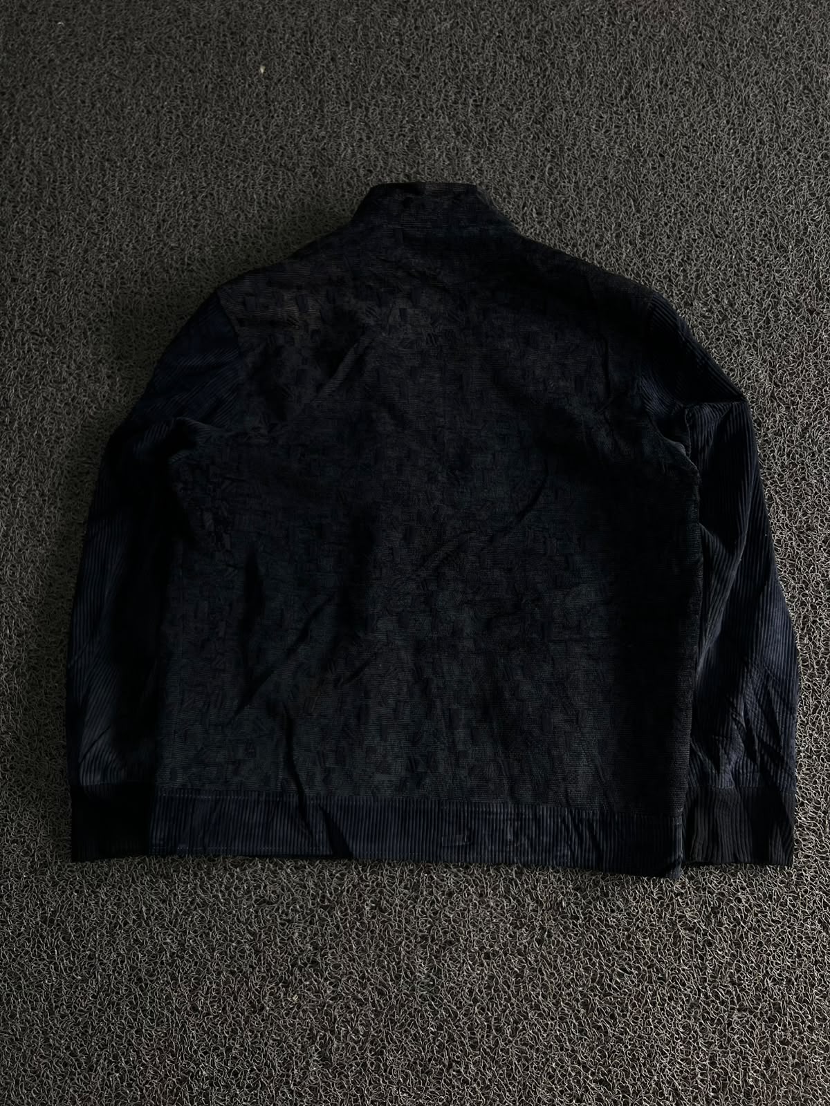 Vintage Textured Full Zip Bomber Jacket – Black Patterned Casual Zip-Up Outerwear⚠️ No Zip