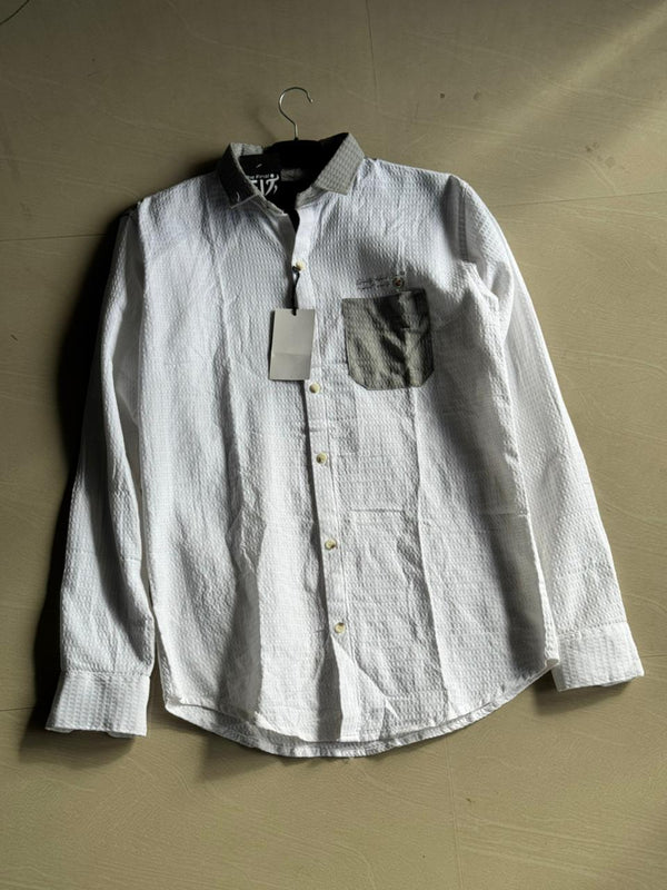 Men's White Textured Full Sleeve Shirt with Contrast Grey Pocket