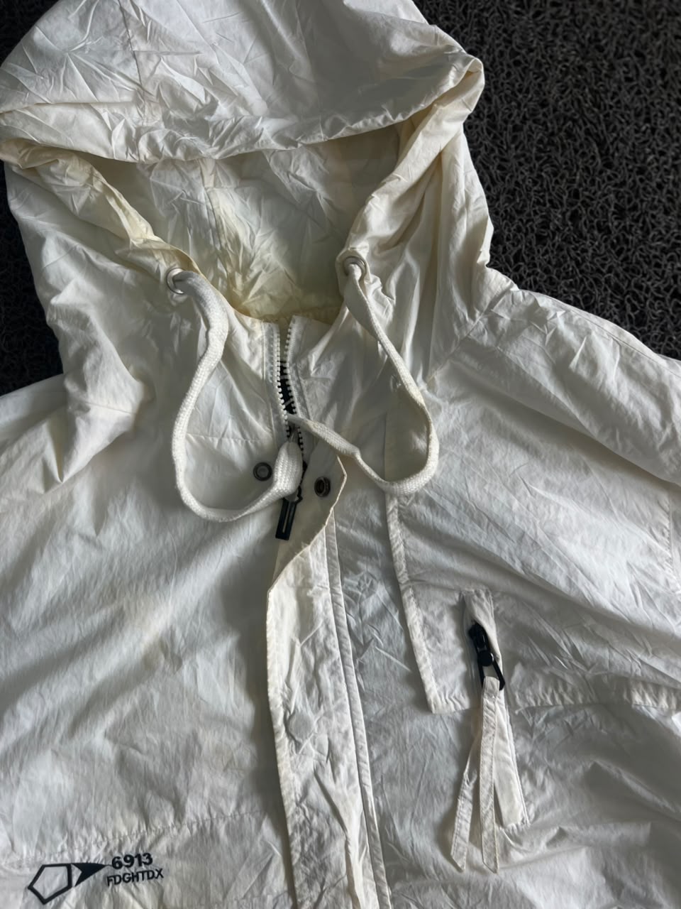 White Streetwear Hooded Jacket –⚠️ Minor Stain | Full Zip