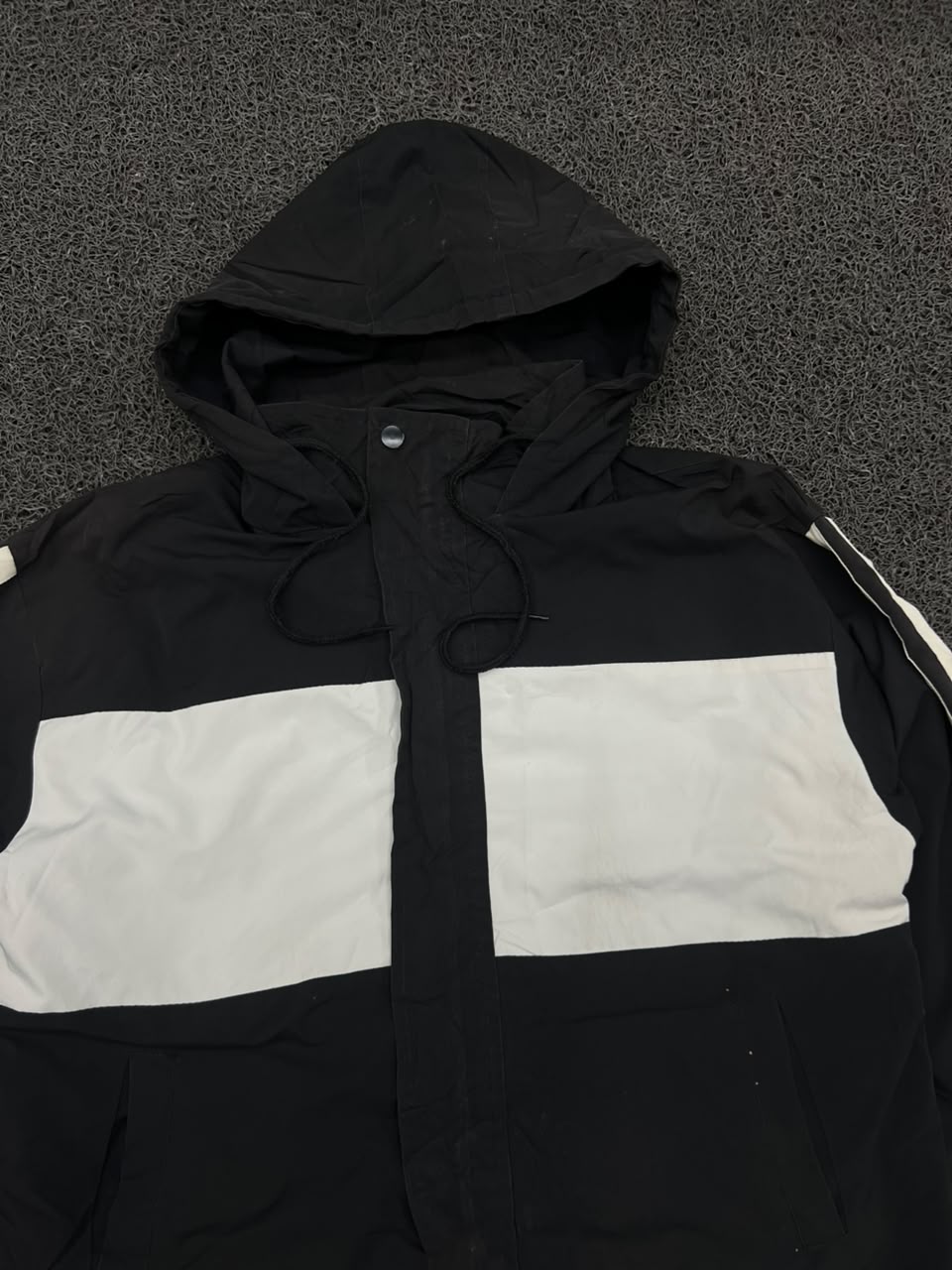 Black & White Color Block Hooded Windbreaker Jacket