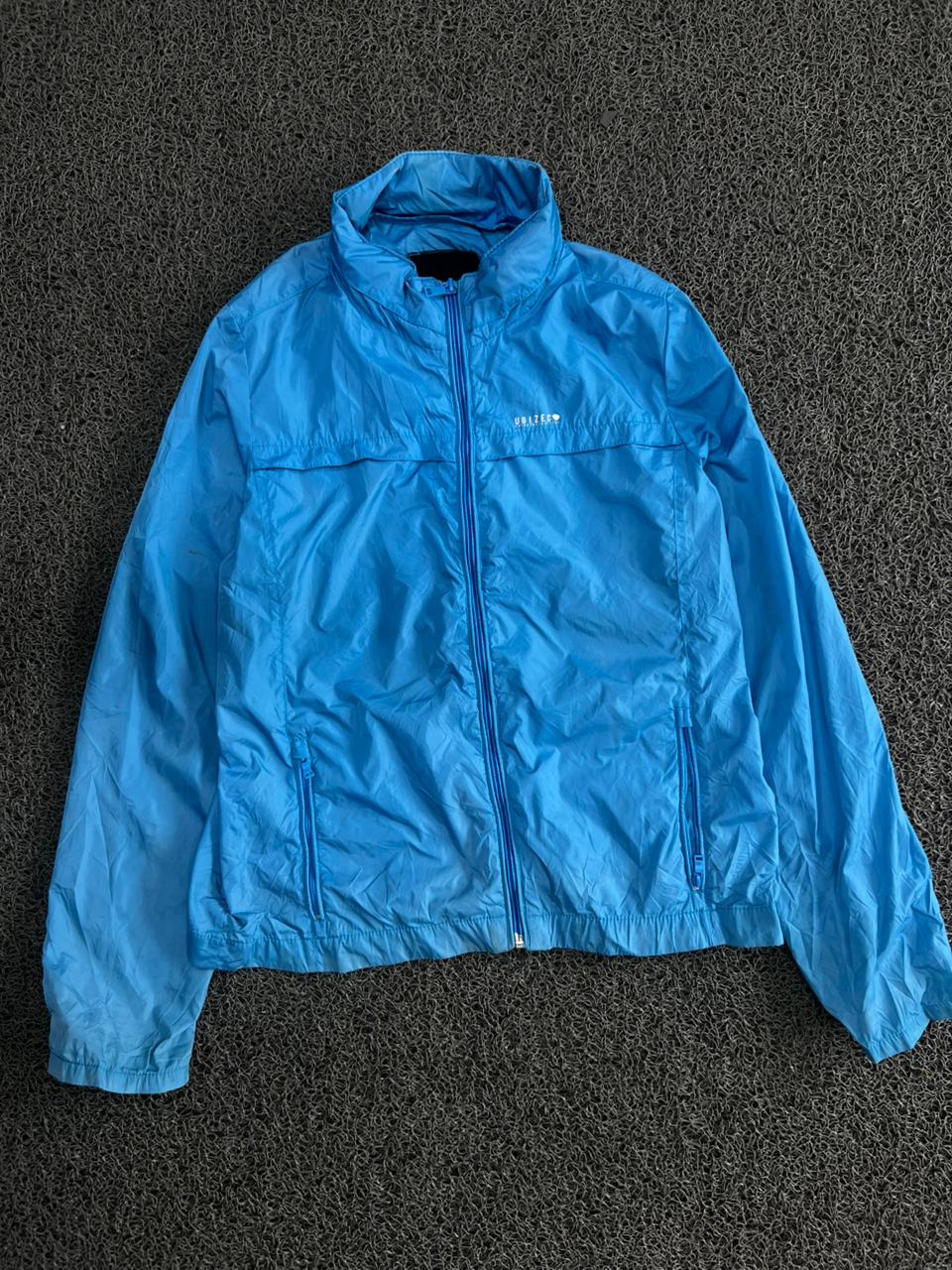 Ultra Zero Blue Lightweight Windbreaker Jacket – Full Zip Outdoor Shell