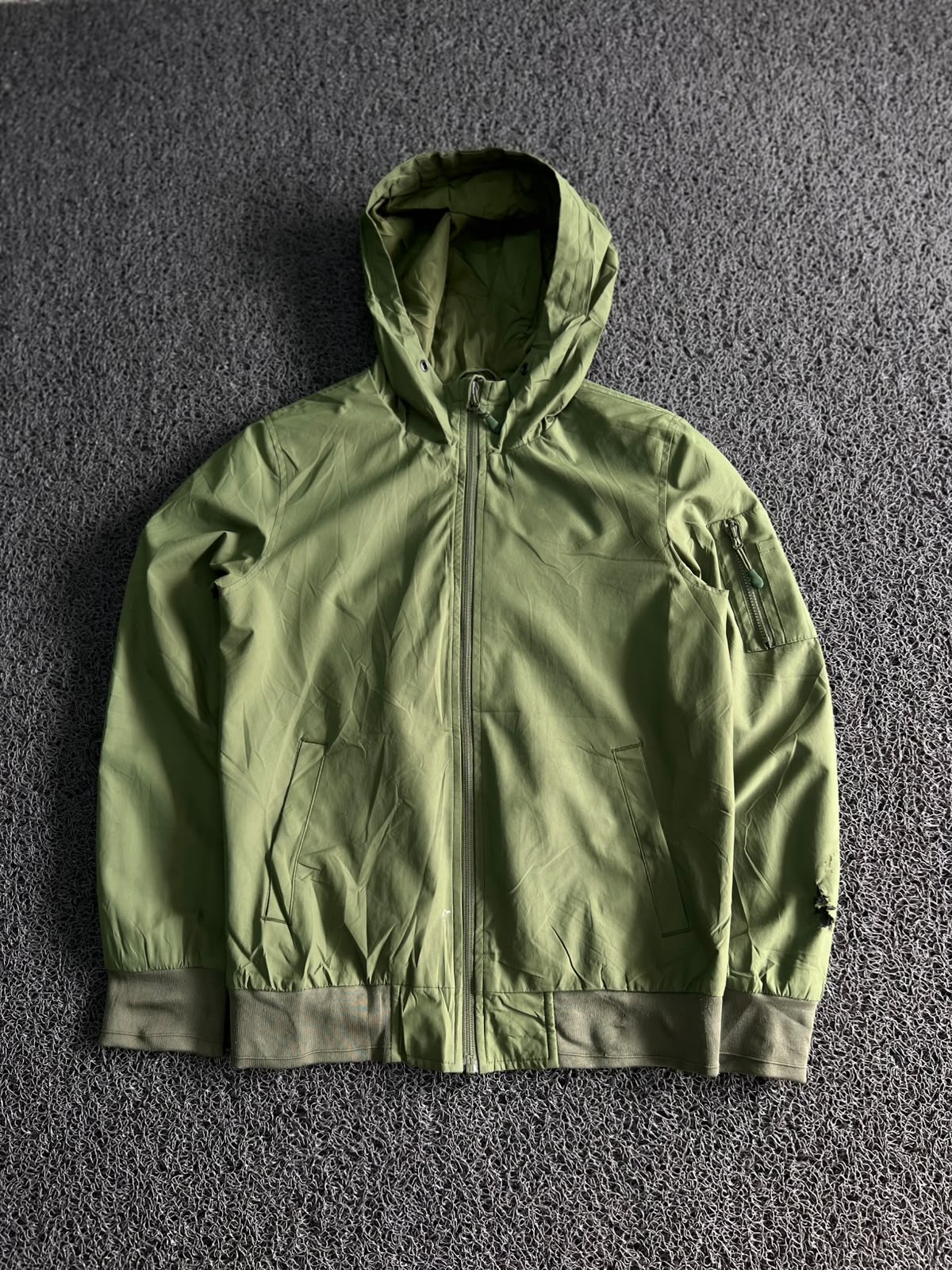 Green Hooded Utility Jacket – ⚠️ Small Sleeve Damage