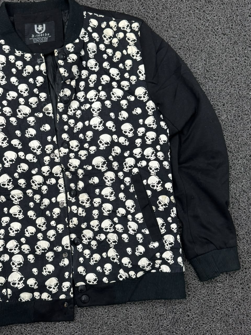 Black Skull Print Bomber Jacket | Gothic Streetwear Snap-Button Jacket ⚠️ No Zip