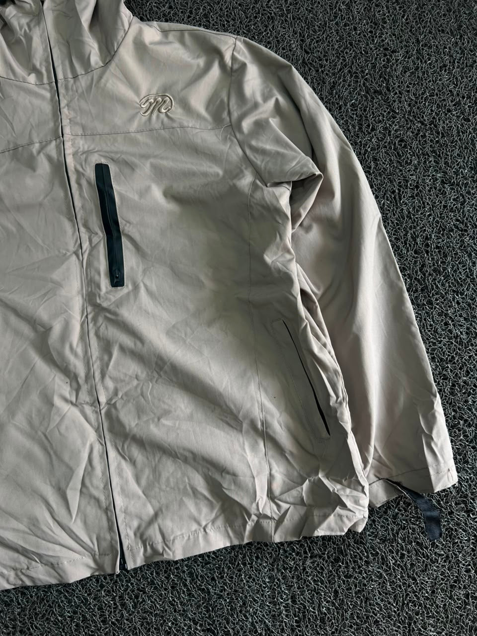 Lightweight Hooded Outdoor Windbreaker Jacket