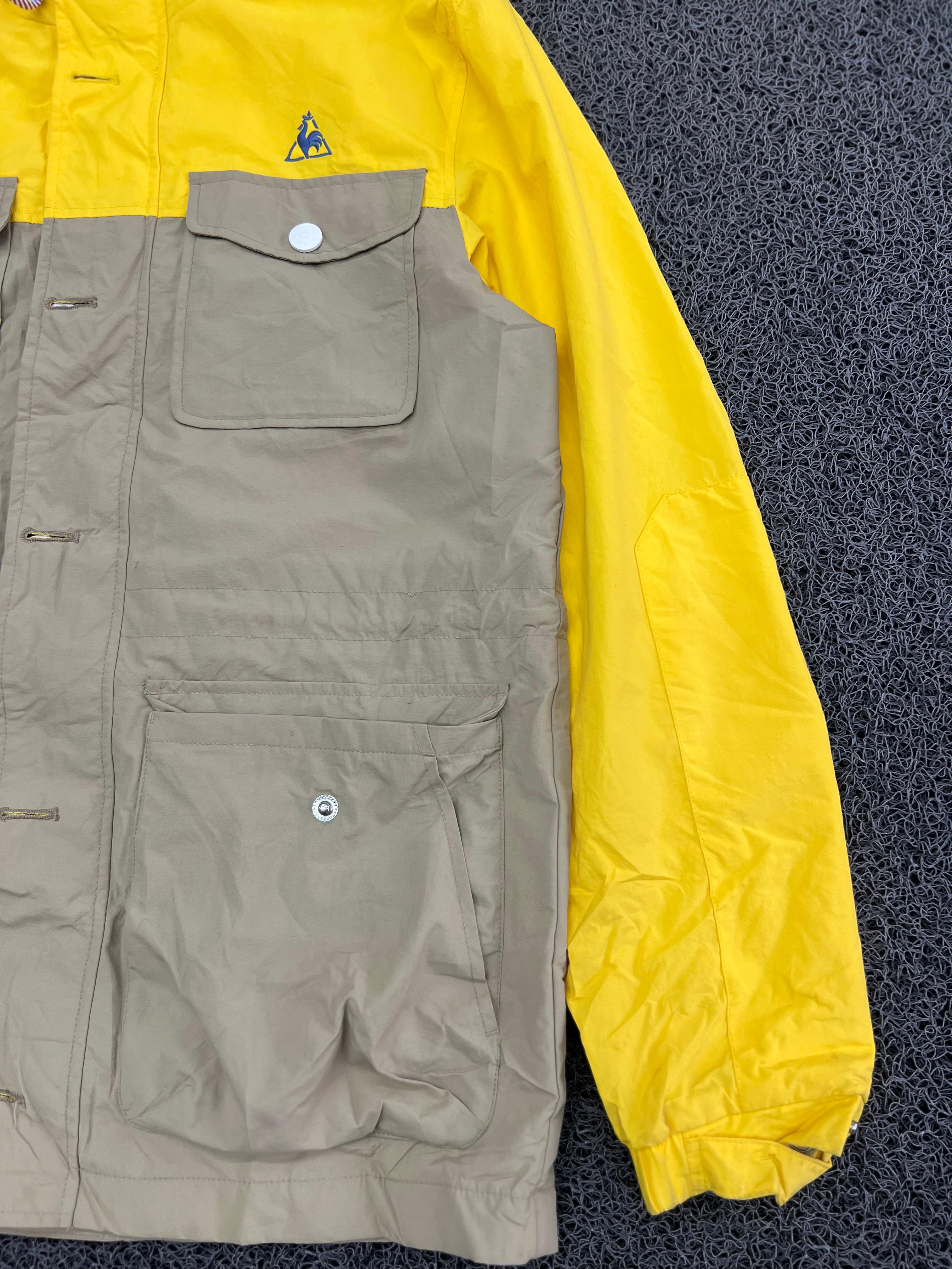 Le Coq Sportif Yellow & Khaki Hooded Utility Jacket – Lightweight Outdoor Windbreaker