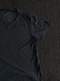 Adidas Performance T-Shirt with Subtle Logo – Athletic Tee