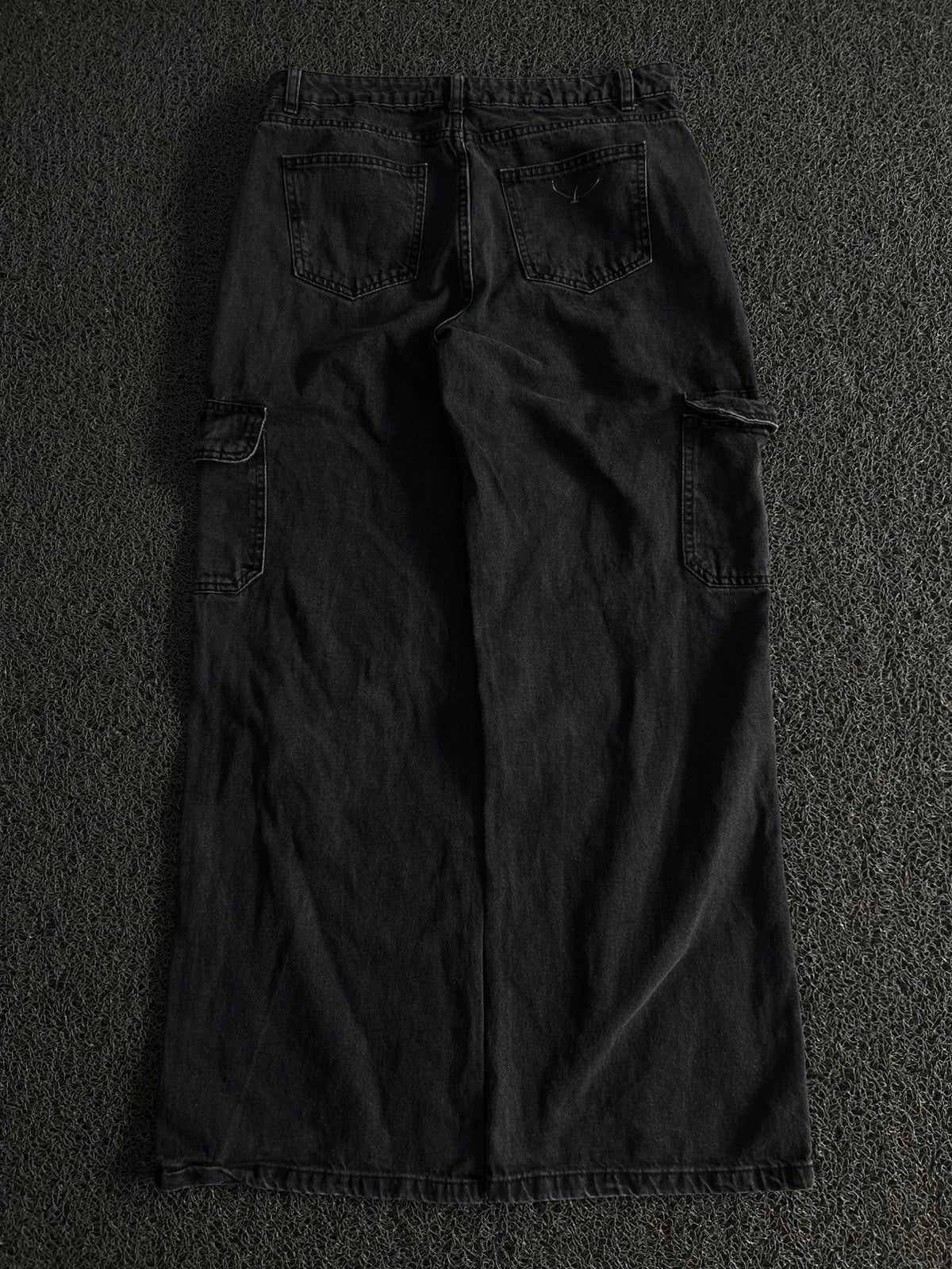 Vintage Black Cargo Wide Leg Jeans – Thrift