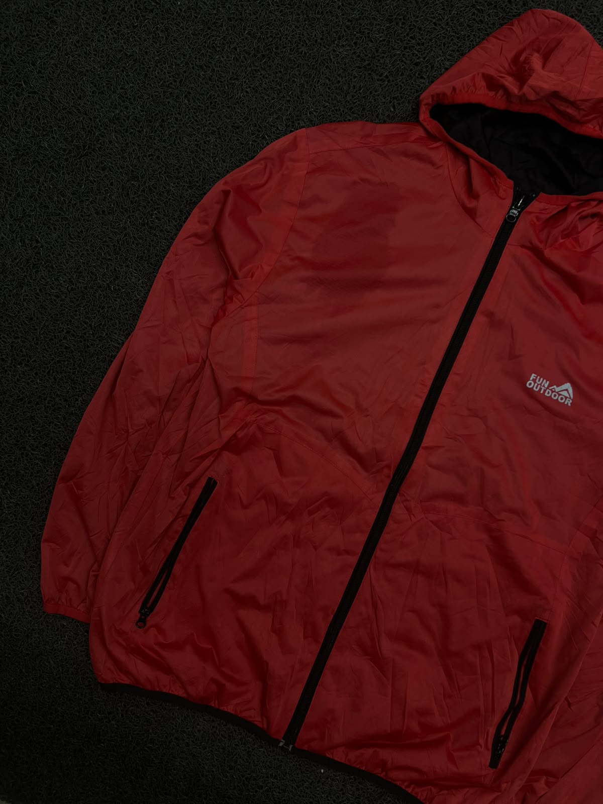 Red Fun Outdoor Hooded Full-Zip Lightweight Jacket