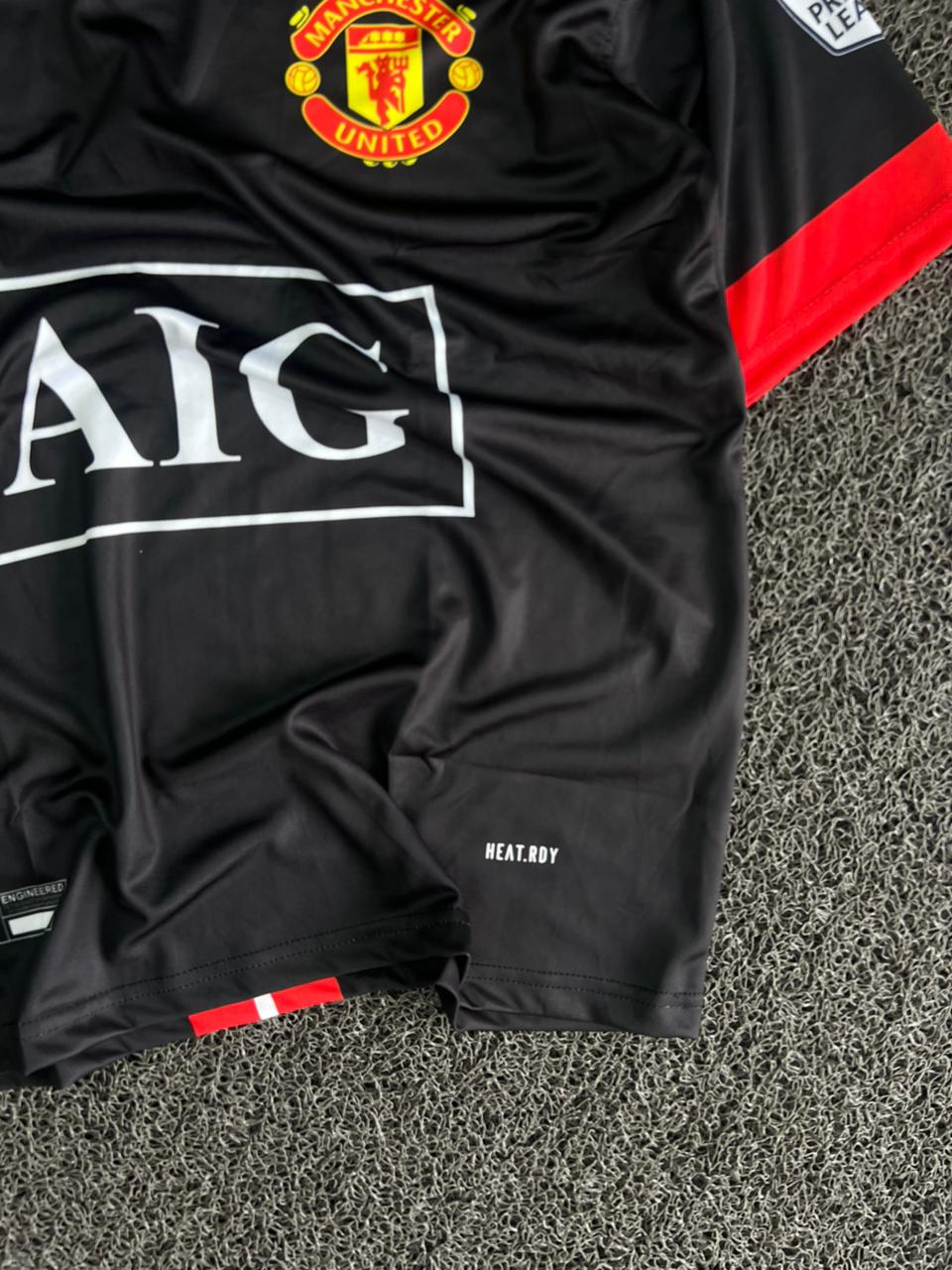 Manchester United 2009/10 Black Away Jersey – Ronaldo #7 Retro Edition