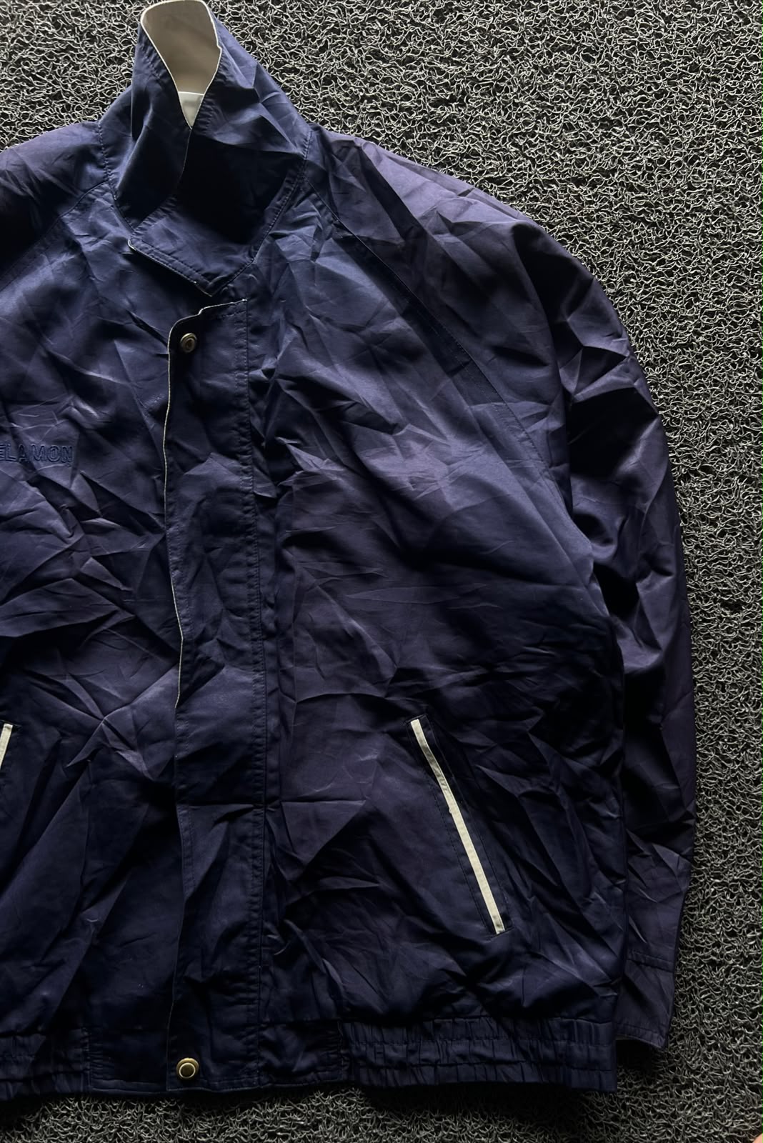 Vintage Telamon Full-Sleeve Collared Jacket with Zip Pockets