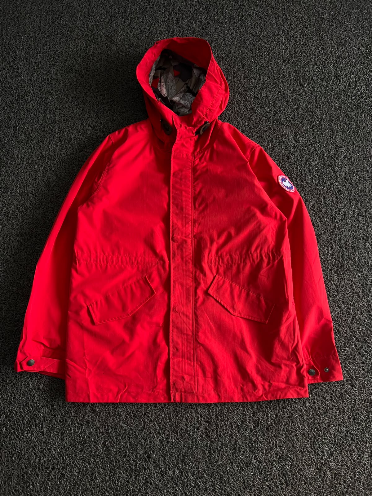 Vintage Red Hooded Utility Jacket ⚠️ Small Stains
