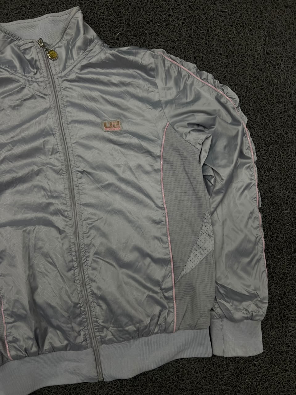 Silver Metallic Full Zip Track Jacket – Lightweight Sports Windbreaker