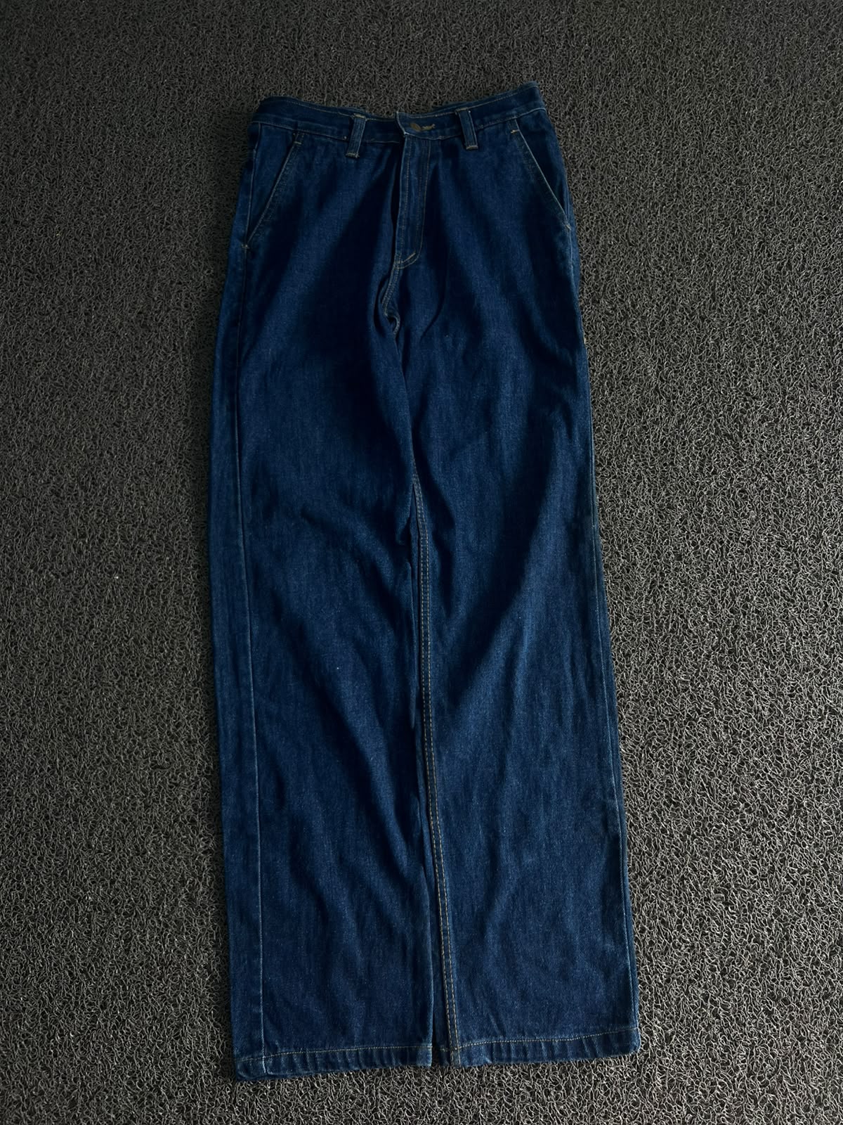 Vintage Dark Wash Wide Leg Thrift Jeans 👖