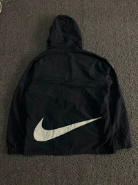 Nike Hooded Windbreaker Jacket with Oversized Back Swoosh Logo – Lightweight Full Zip ⚠️ Small Stains