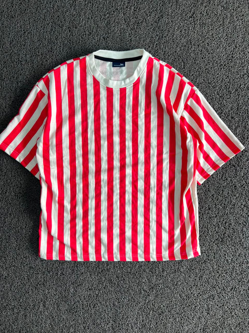 Red & White Vertical Striped Oversized T-Shirt – Unisex Casual Crew Neck Tee