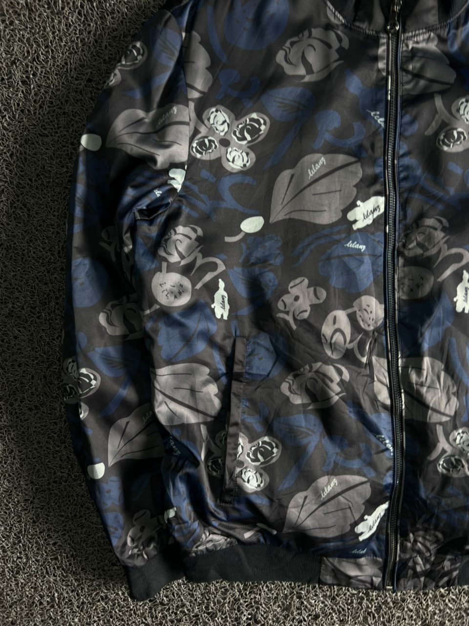 Men's Black & Navy Blue Abstract Print Zip-Up Bomber Jacket